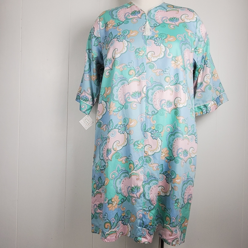 Nwt Carlton Hall blue swirl zip front night gown